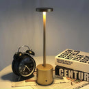 Abajur de Mesa Recarregável Sem Fio – Iluminação Moderna e Elegante